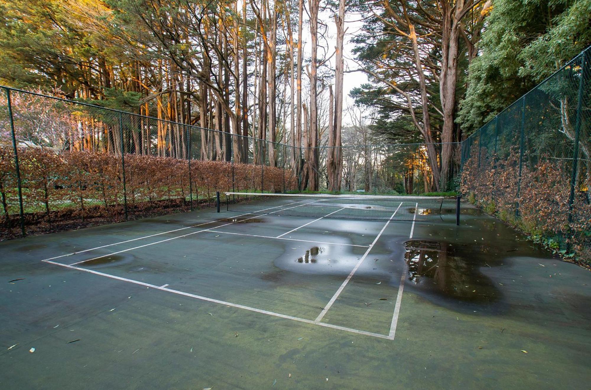 Moulton Park Estate - * Sassafras