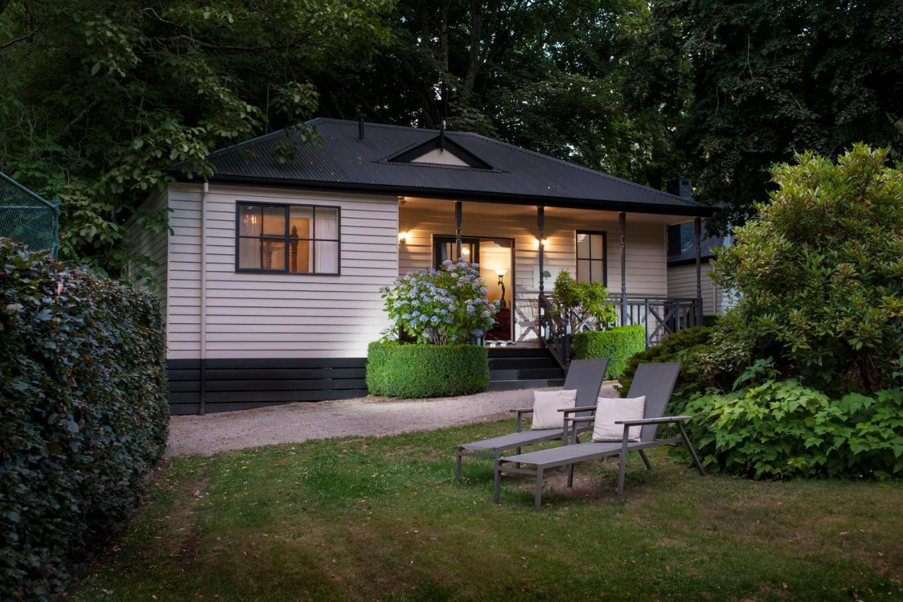 Villa Moulton Park Estate - *